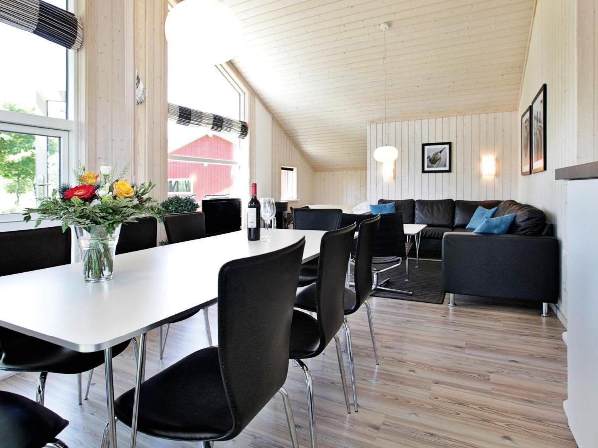 8 Person Holiday Home In Gro Enbrode Гросенброде Экстерьер фото